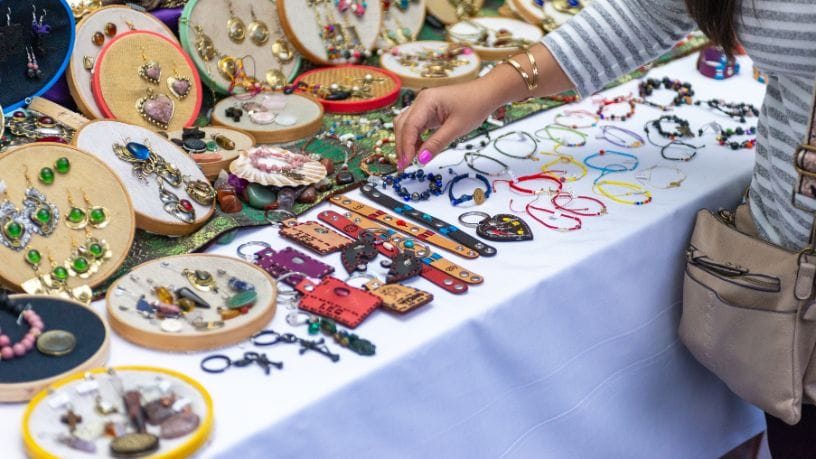 Feira de Artes de Alphaville e economia criativa: retomada fortalece Alphaville e impulsiona a economia local Feira de Artes de Alphaville e economia criativa: retomada fortalece Alphaville e impulsiona a economia local